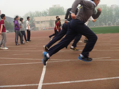 运动习惯和能力的培养要从娃娃抓起